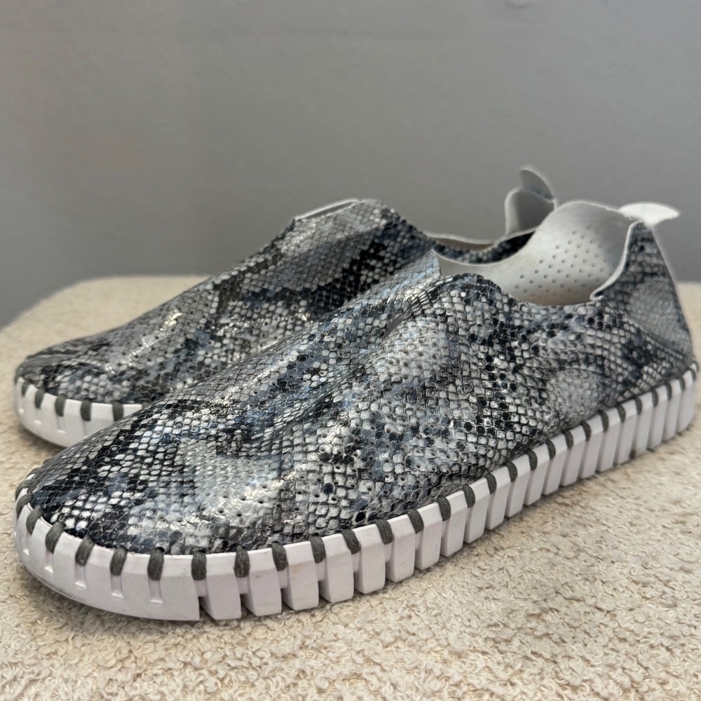 Ilse Jacobsen Tulip 139 Snakeskin Print Slip On Sneakers Boho Minimalist 9.5